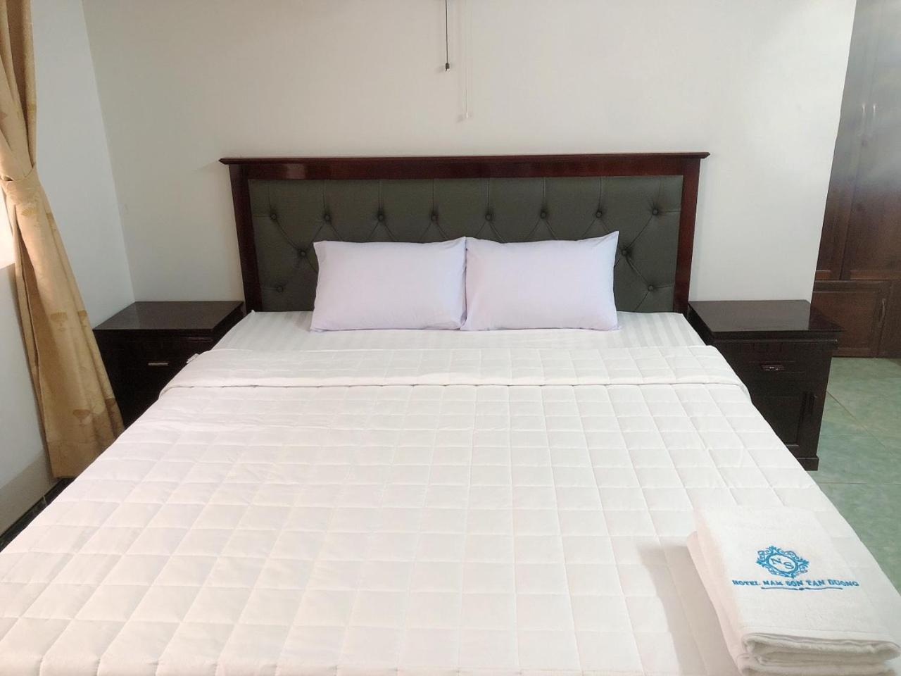 Hotel Nam Son Tan Duong Hai Phong Bagian luar foto